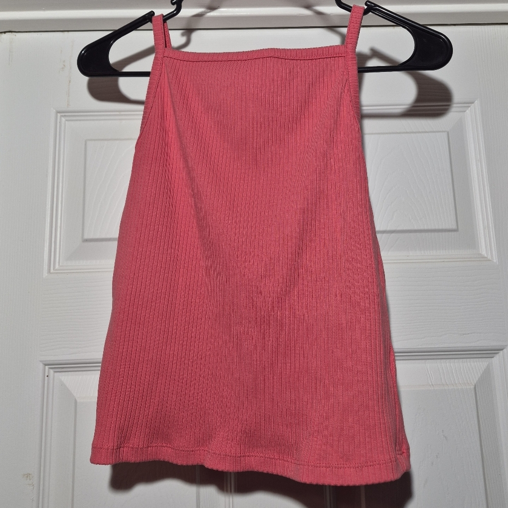 Old Navy Pink Ribbed Crop Top